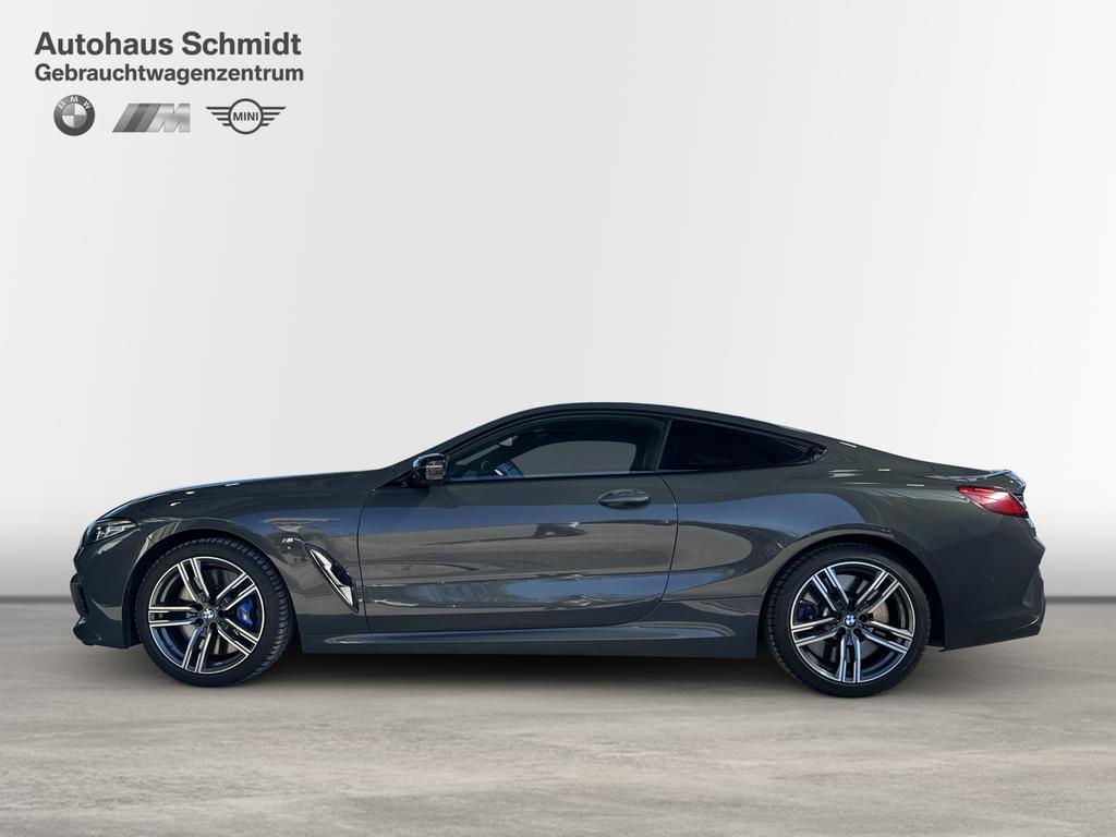BMW M850 2023