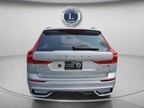 Volvo XC60 2025