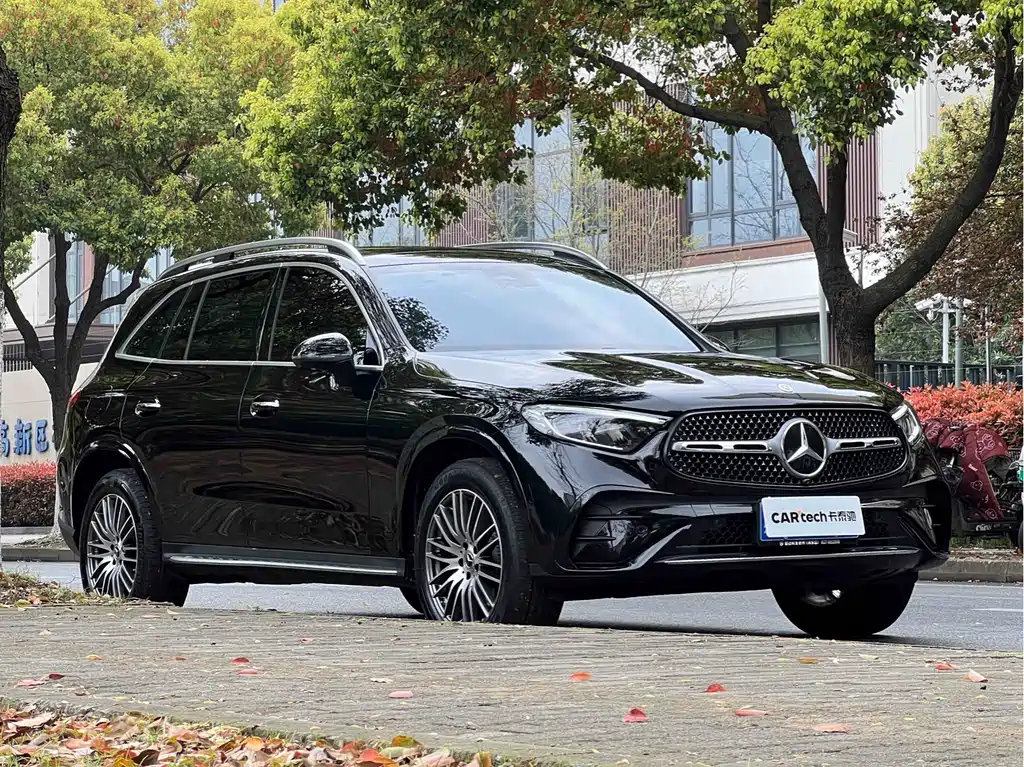 Mercedes-Benz GLC 2025