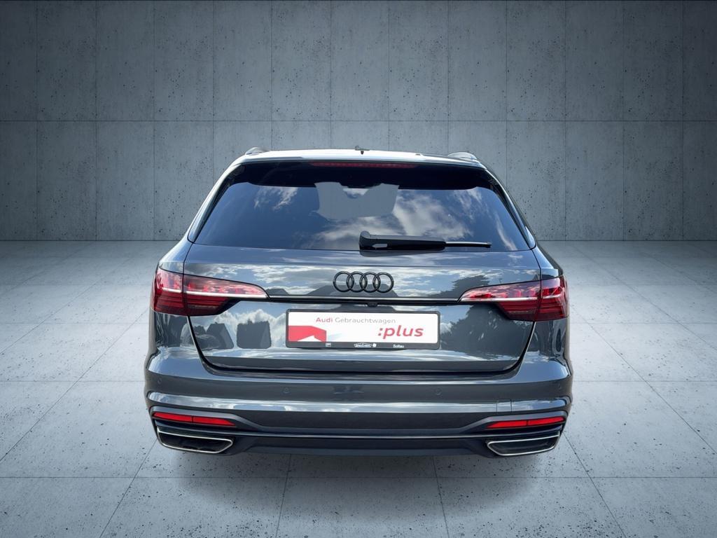 Audi A4 2022