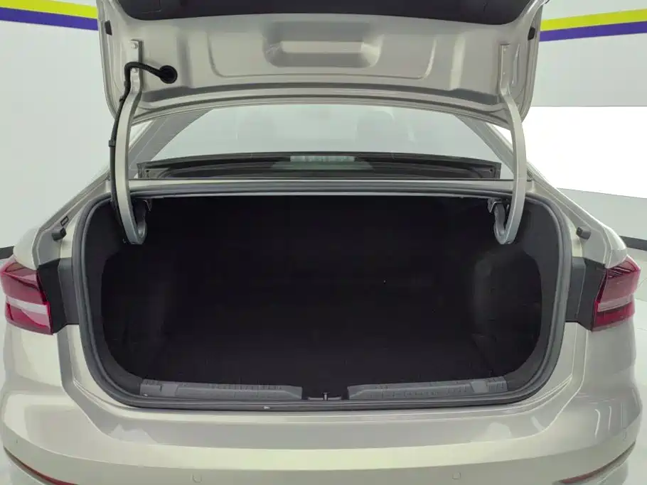 Volkswagen Lavida 2021