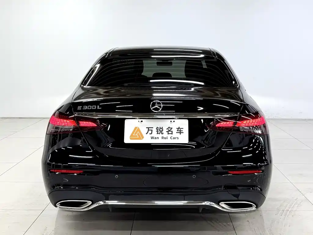 Mercedes-Benz E-Класс 2023