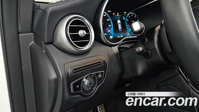 Mercedes-Benz GLC 2021
