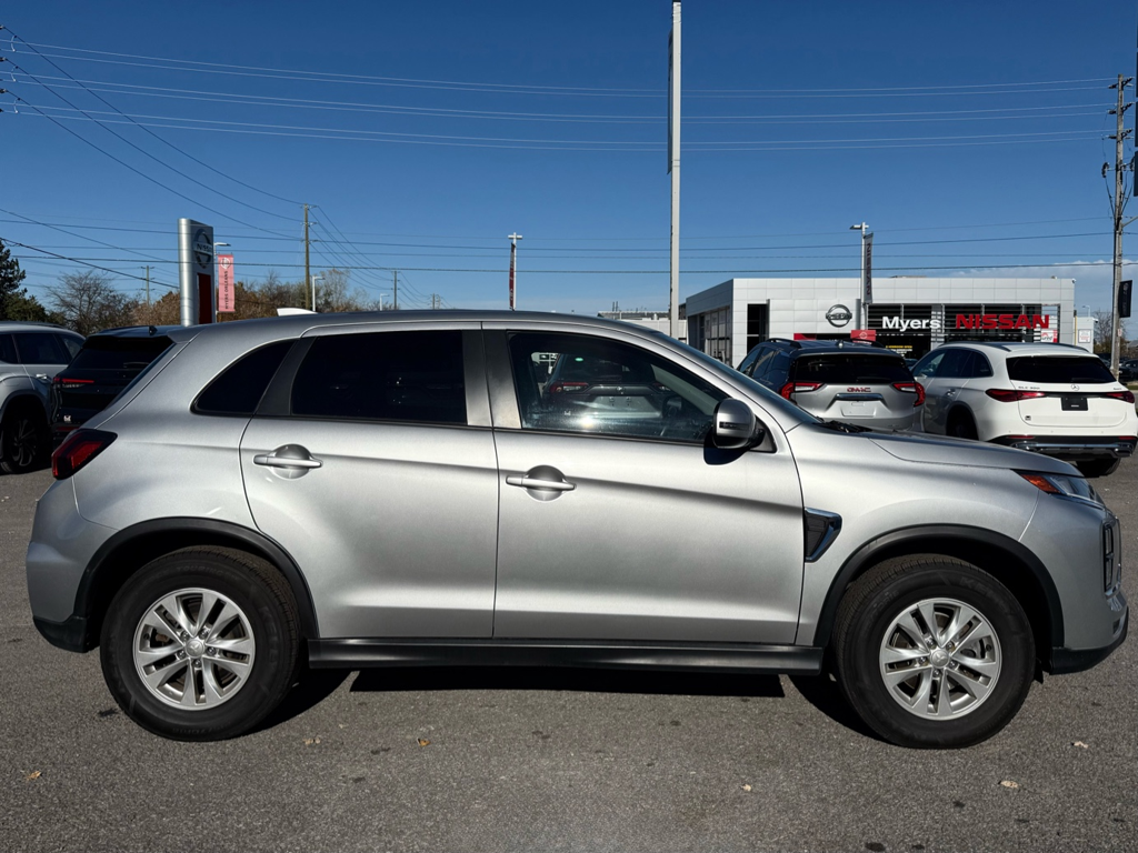 Mitsubishi RVR 2022