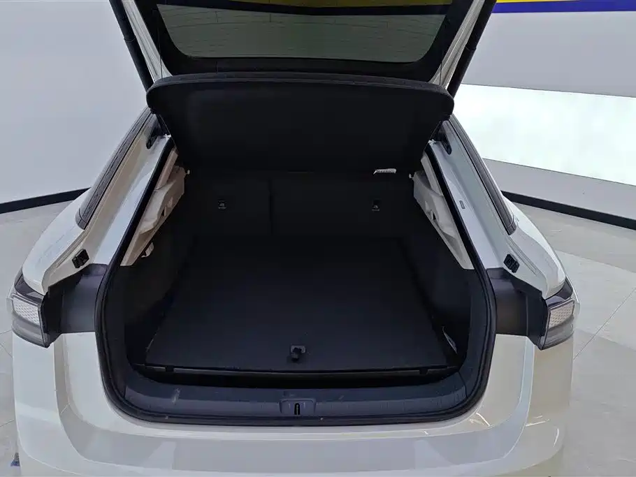 Volkswagen ID.7 2023