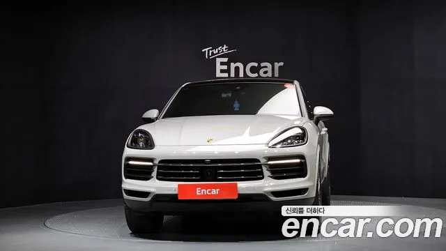 Porsche Cayenne 2022