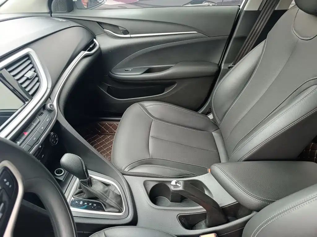 Buick Excelle 2021
