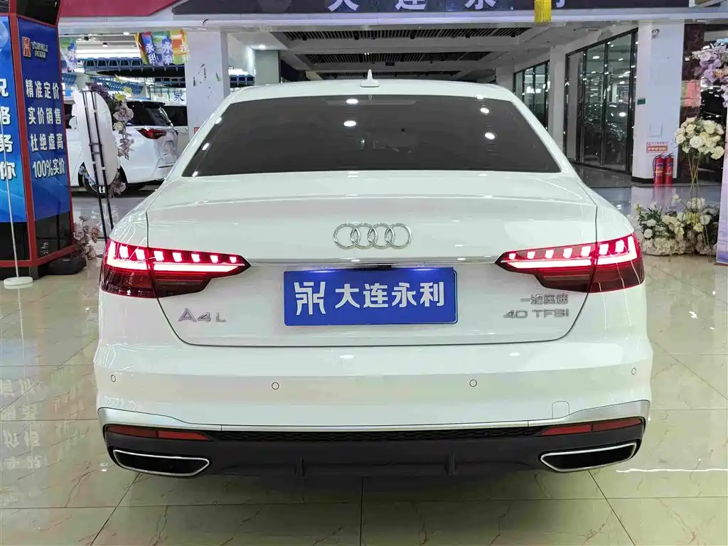 Audi A4 2022