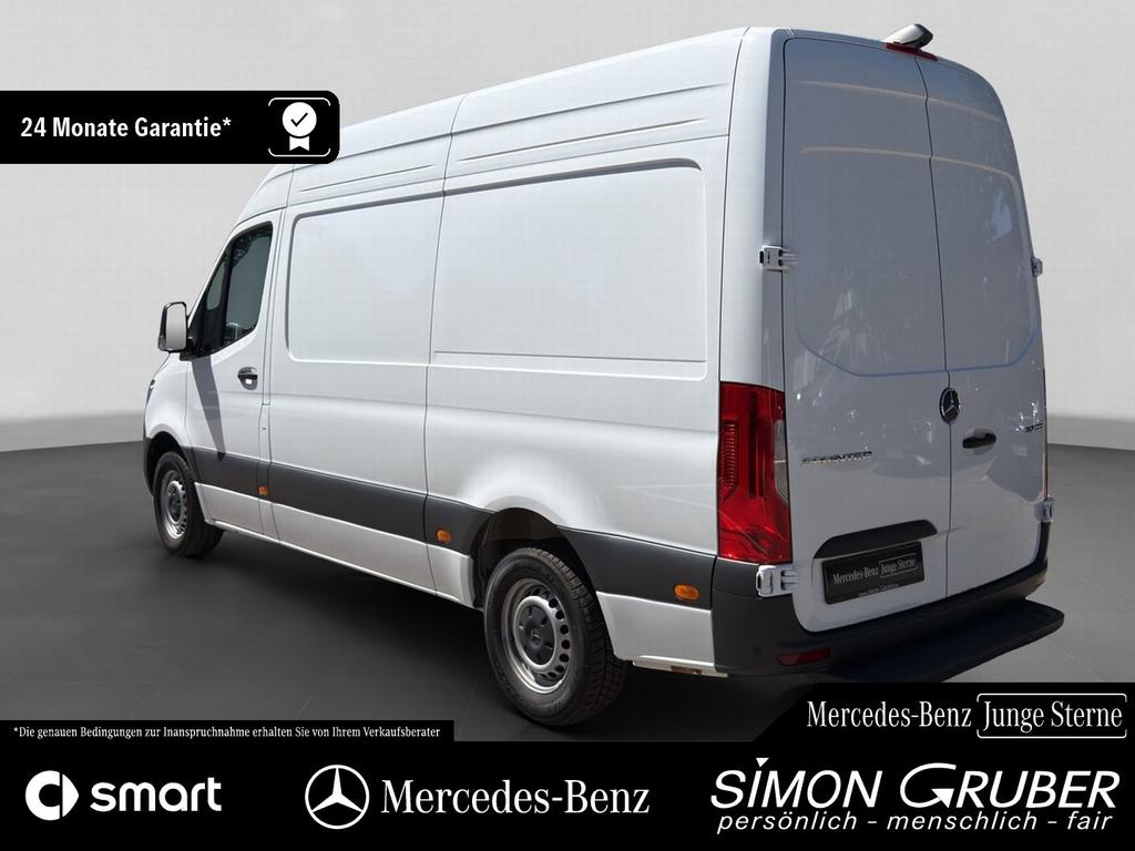 Mercedes-Benz SPRINTER 2025