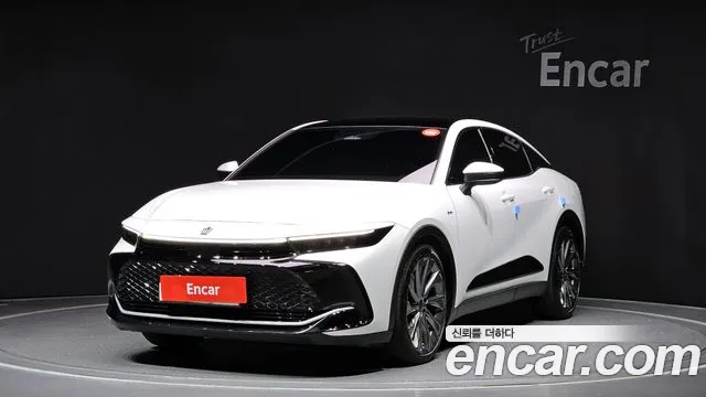 Toyota Crown 2024