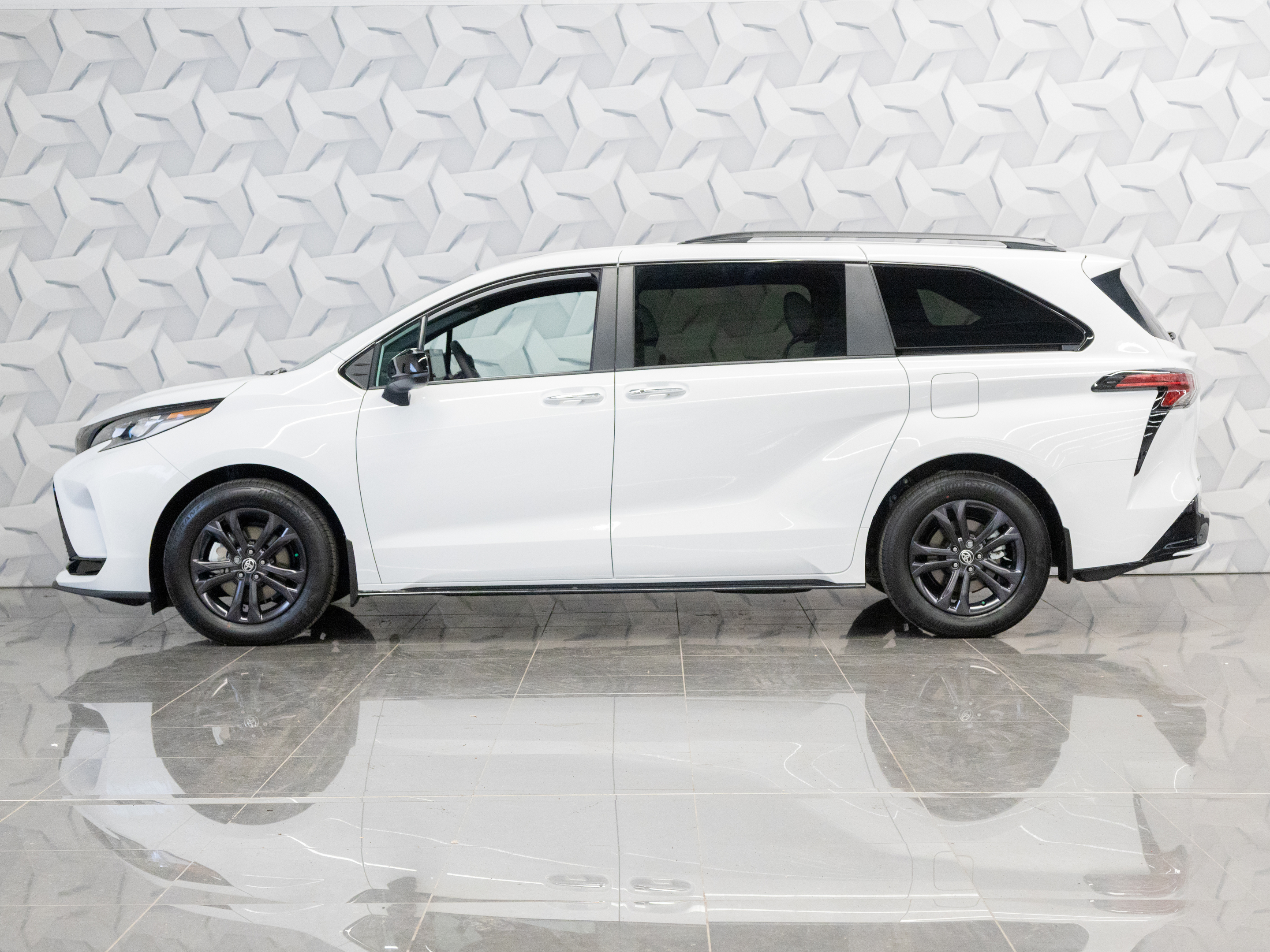 Toyota Sienna 2025