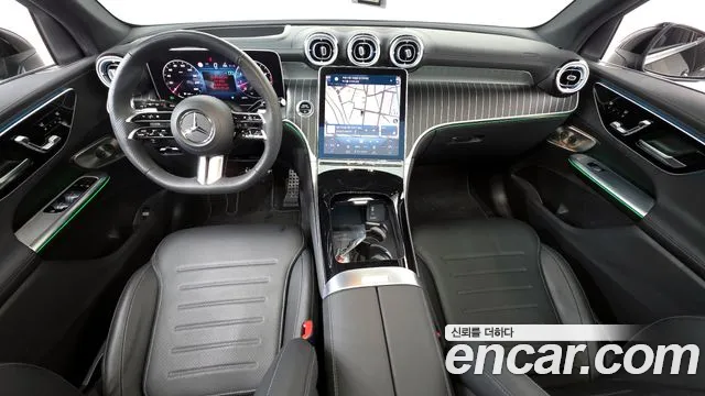 Mercedes-Benz GLC 2023