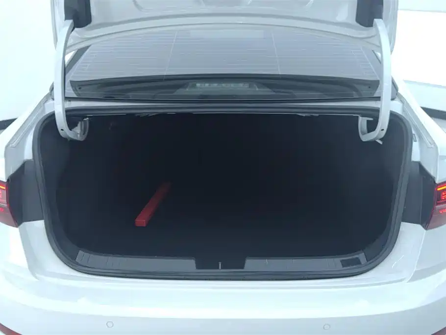Volkswagen Jetta 2021
