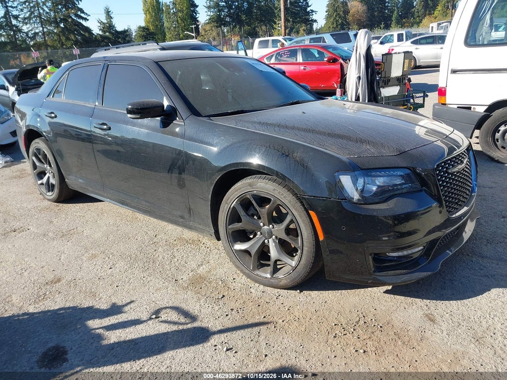 Chrysler 300 2022