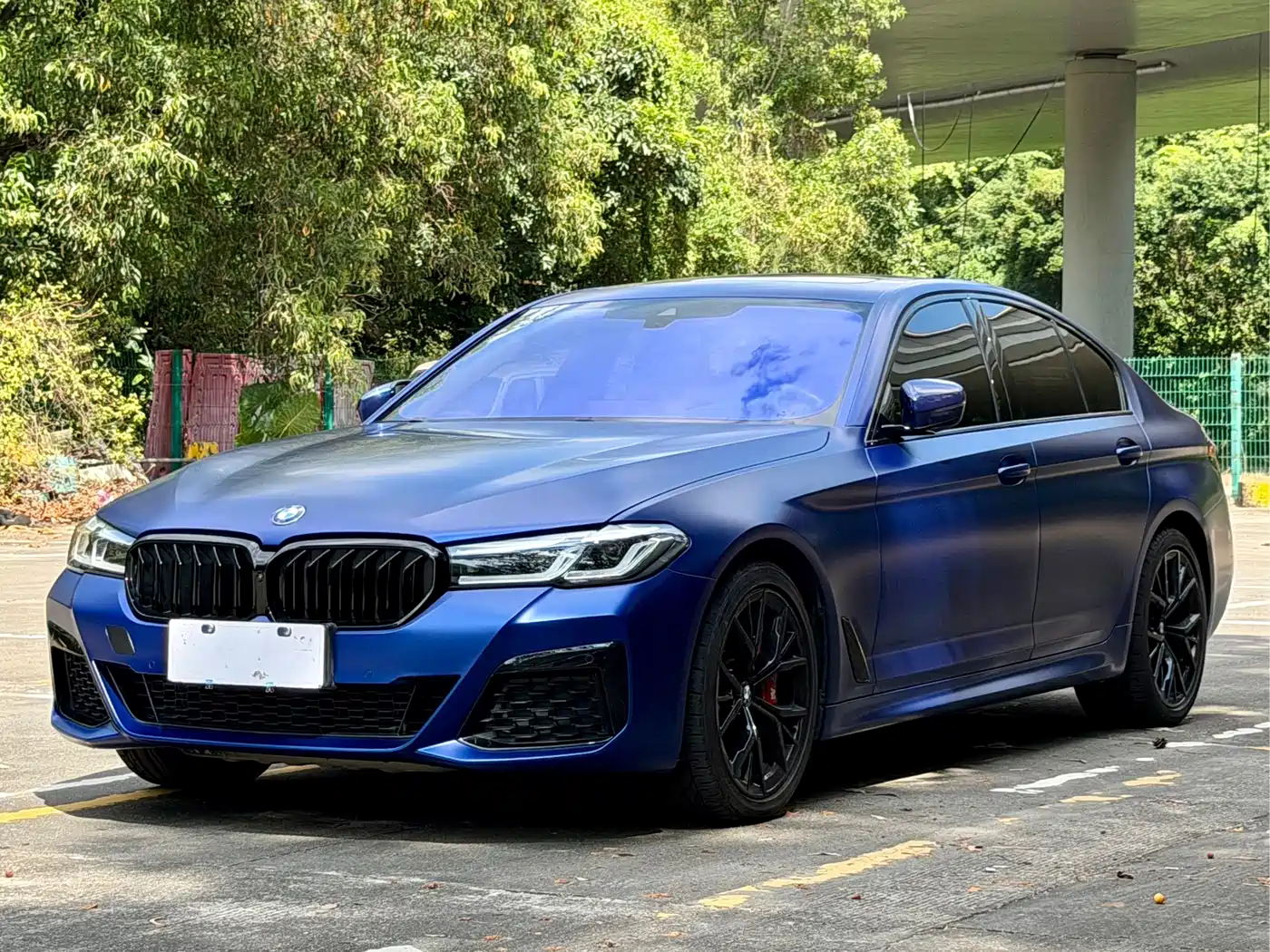 BMW 5 серии 2023