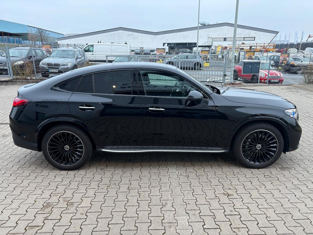 Mercedes-Benz GLC 220 2025