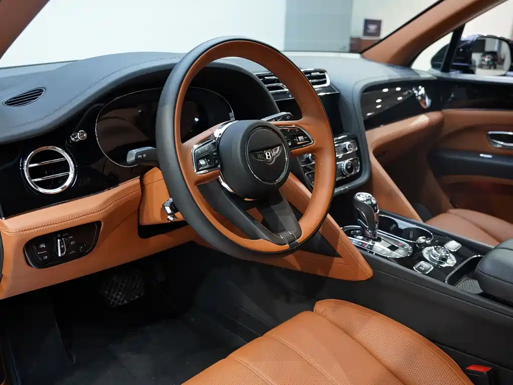 Bentley Bentayga 2021