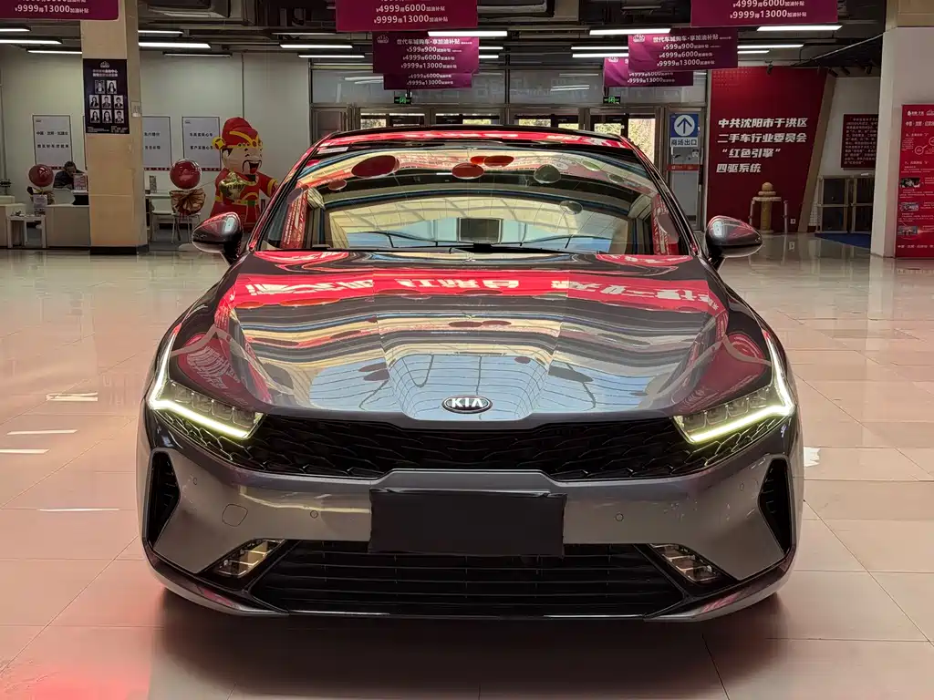 Kia K5 2021