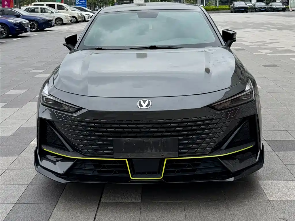 Changan UNI-V 2022