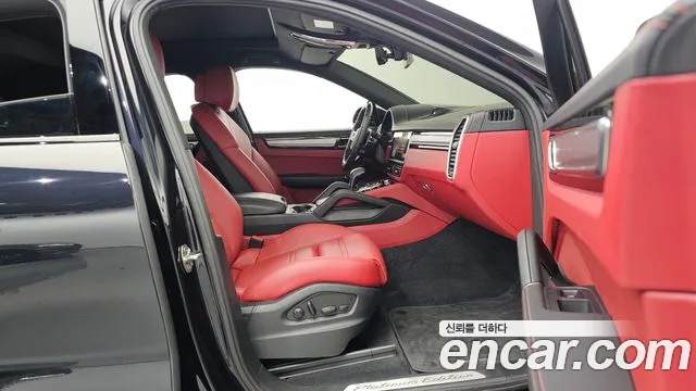 Porsche Cayenne 2022