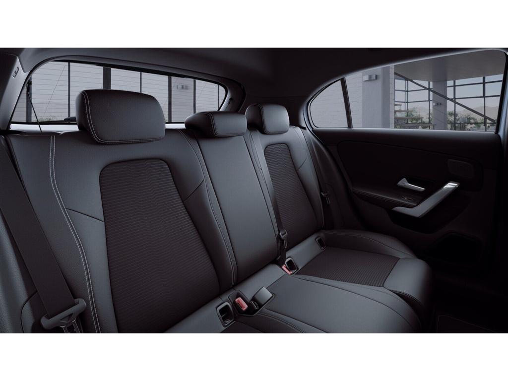Mercedes-Benz A 200 2021
