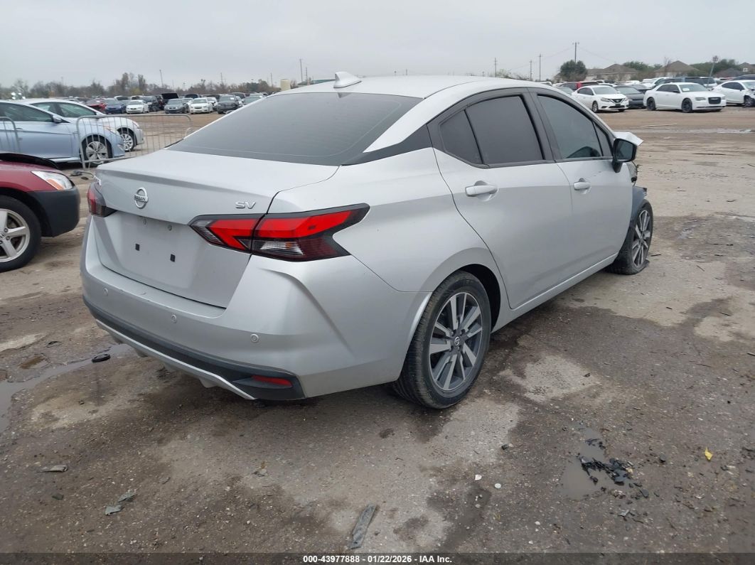 Nissan Versa 2021