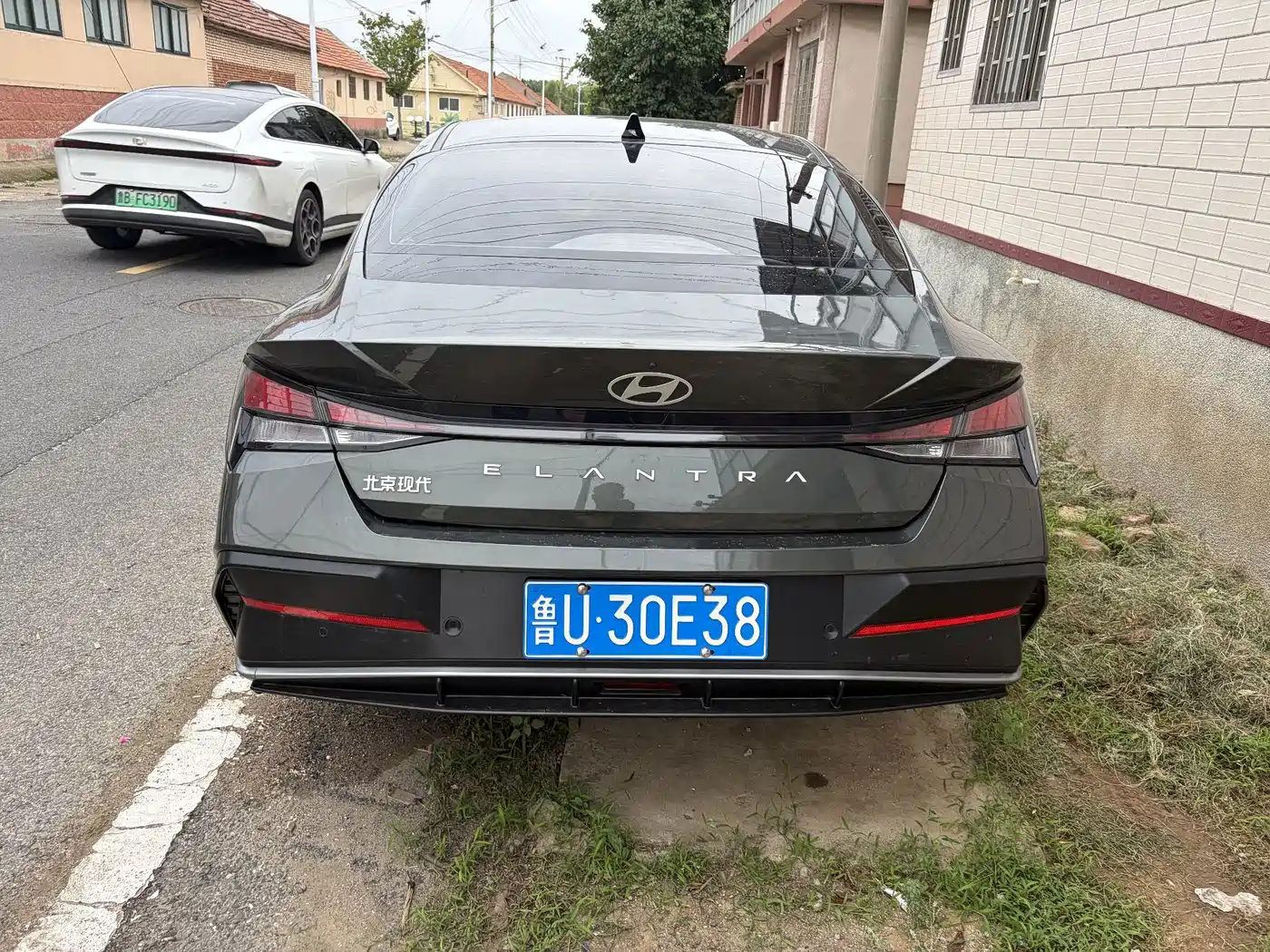 Hyundai Elantra 2024