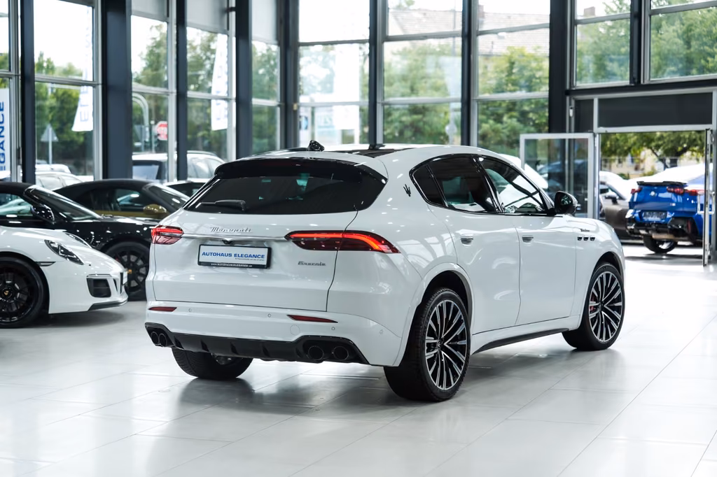 Maserati Grecale 2023