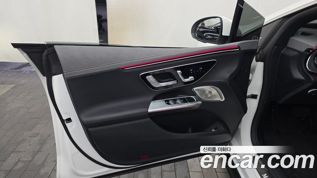 Mercedes-Benz EQE 2023