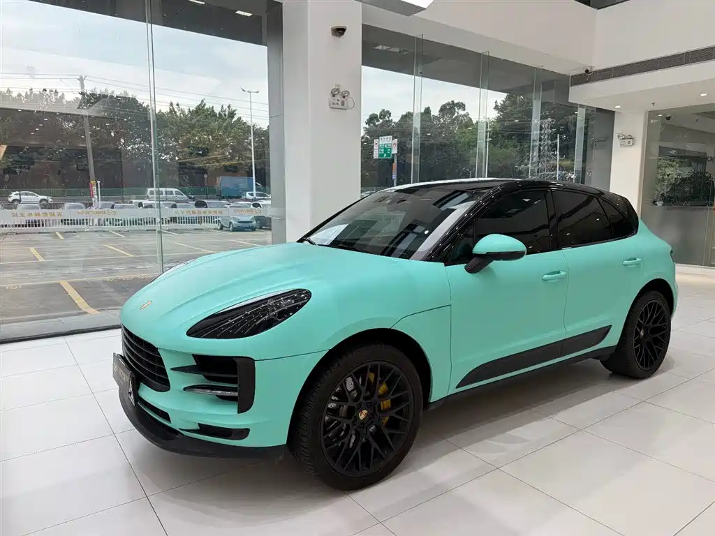 Porsche Macan 2021