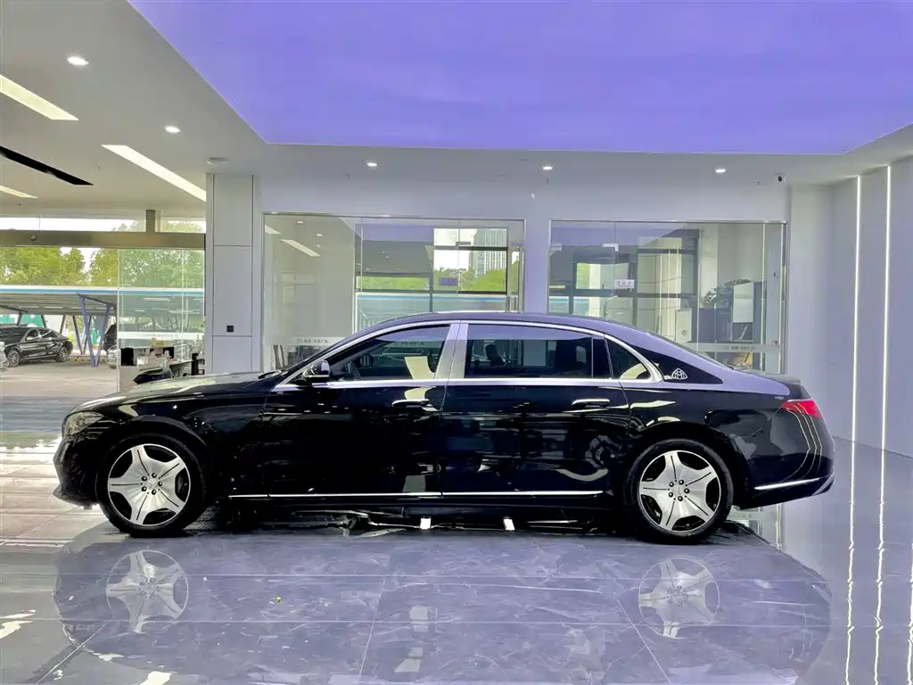 Mercedes-Benz Maybach S-Класс 2024