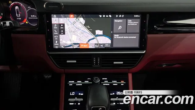 Porsche Cayenne 2021
