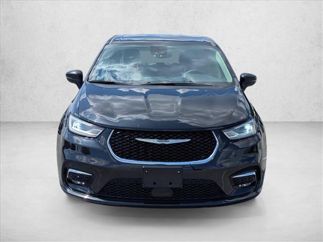 Chrysler Pacifica 2023