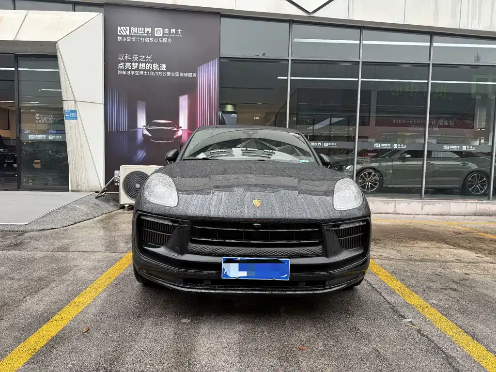 Porsche Macan 2023