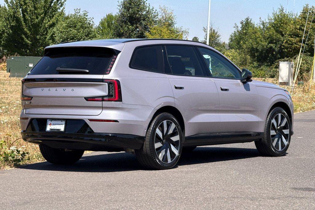 Volvo EX90 2026