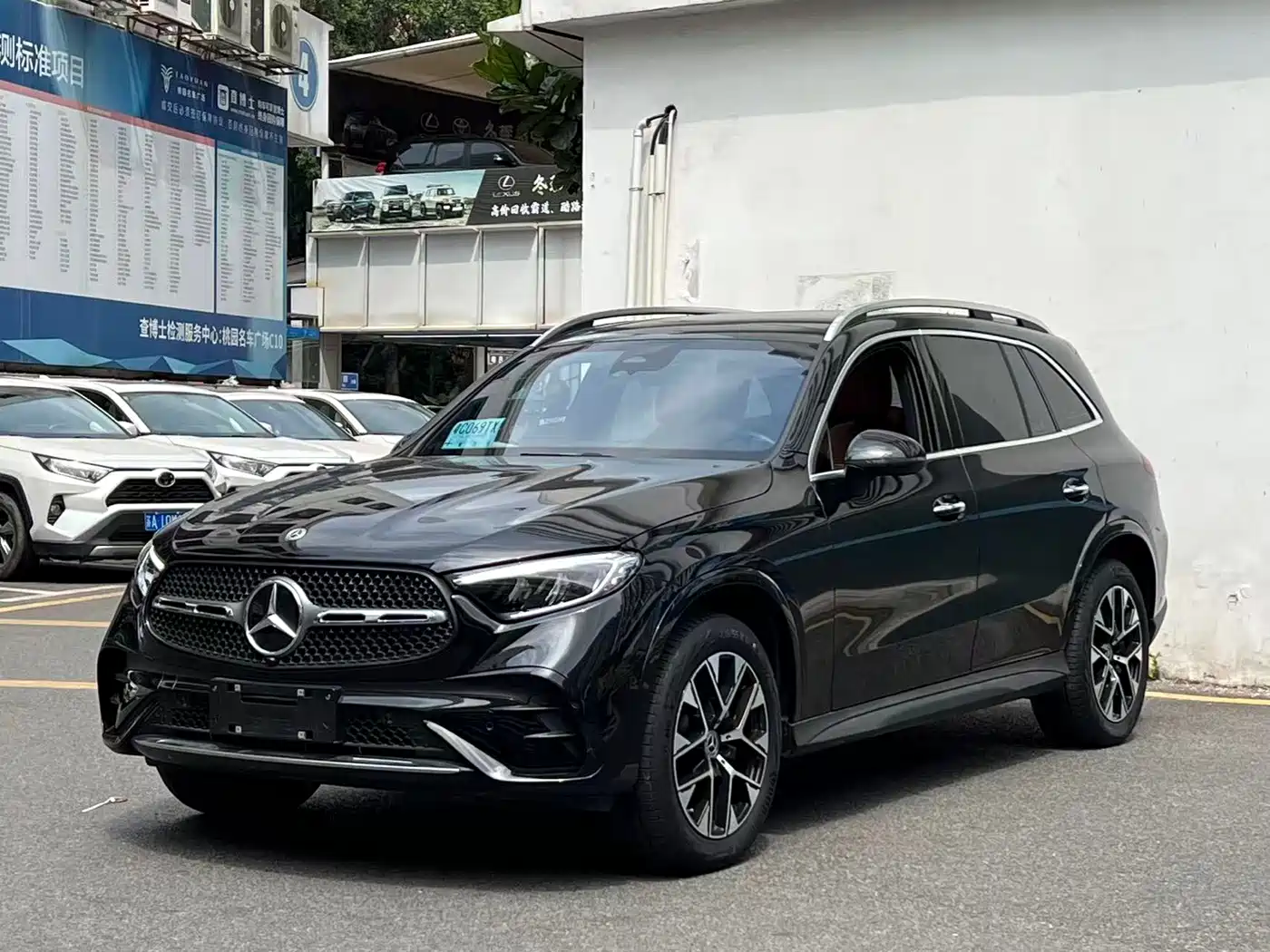 Mercedes-Benz GLC 2024