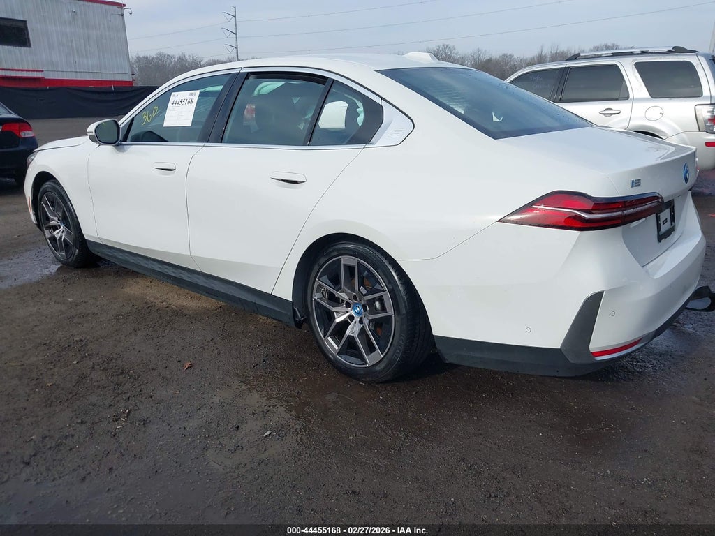 BMW i5 2024