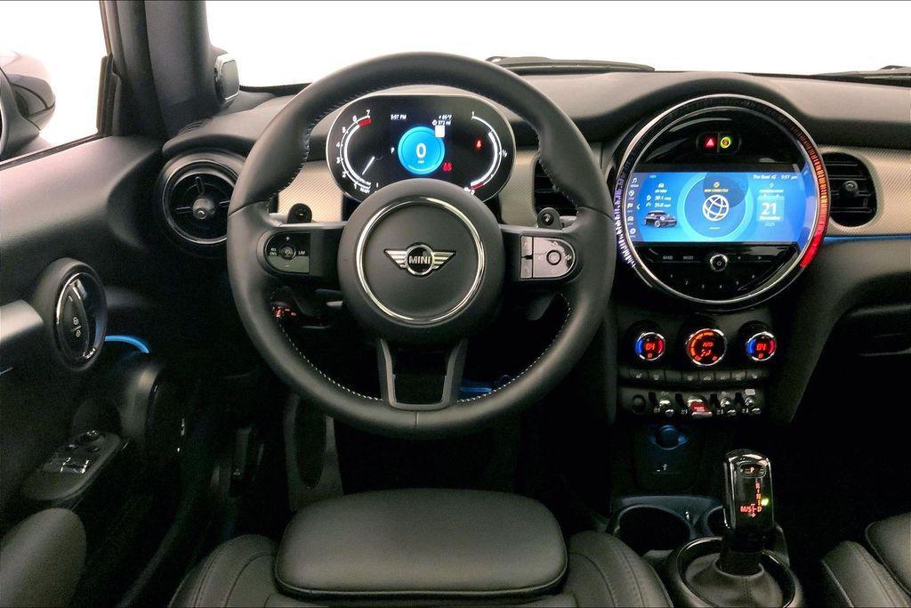 Mini Hardtop 2024