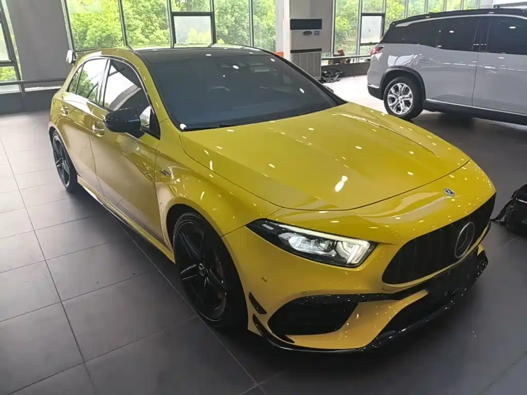Mercedes-Benz A-Класс 2021