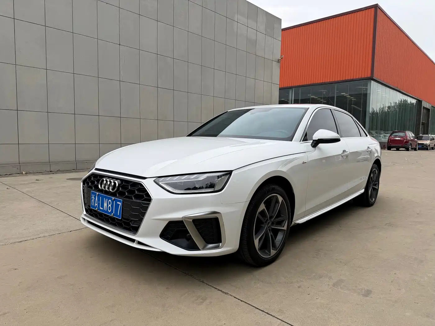 Audi A4 2025