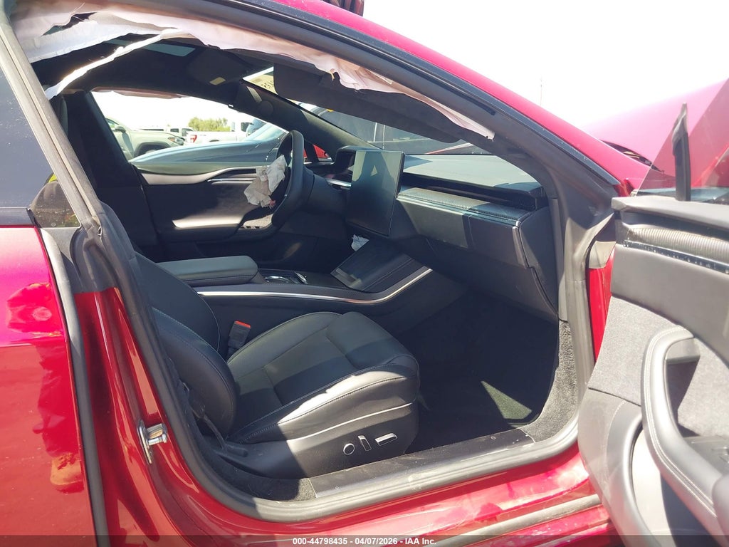 Tesla Model S 2023