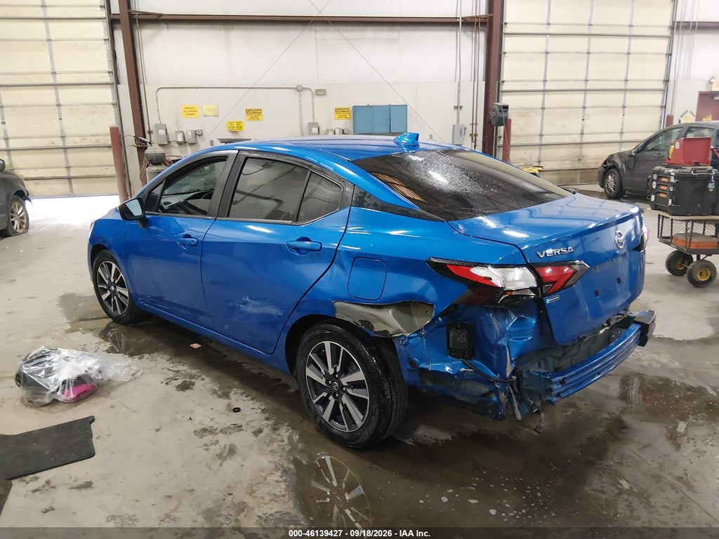 Nissan Versa 2021