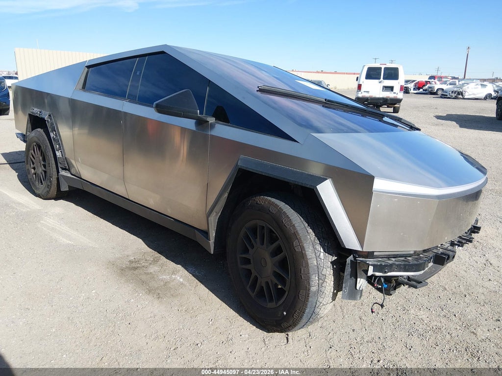 Tesla Cybertruck 2025