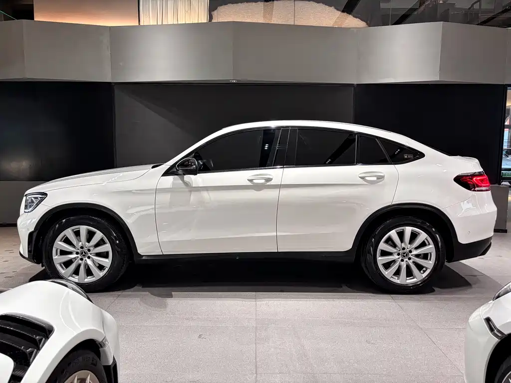 Mercedes-Benz GLC Coupe 2021