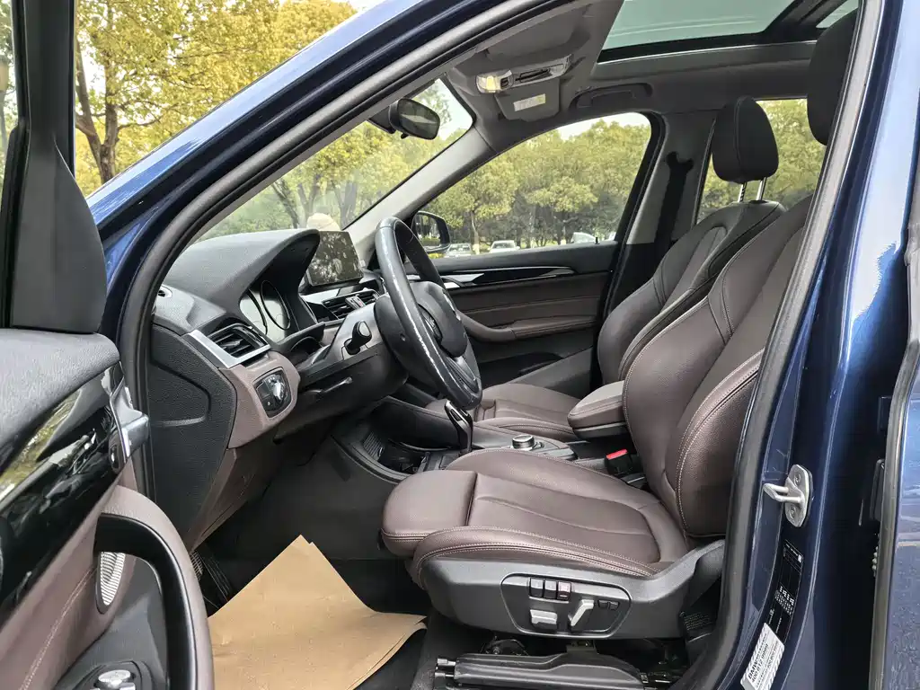 BMW X1 2021