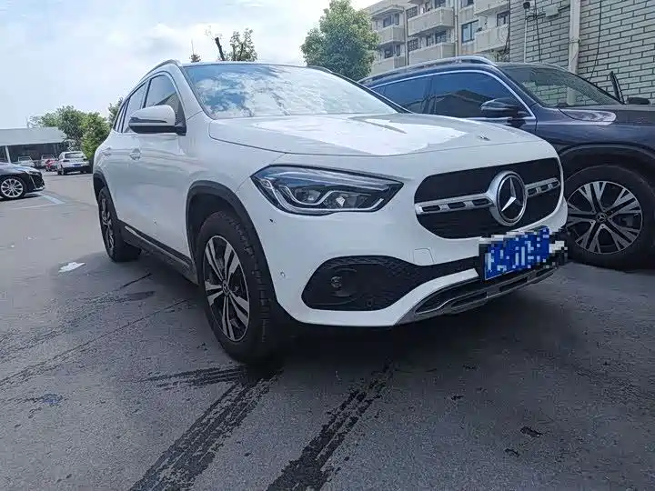 Mercedes-Benz GLA 2022