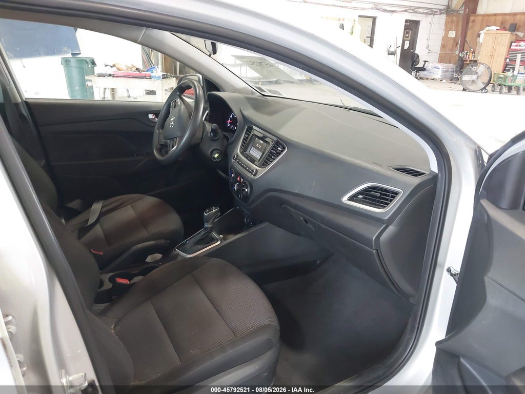 Hyundai Accent 2022