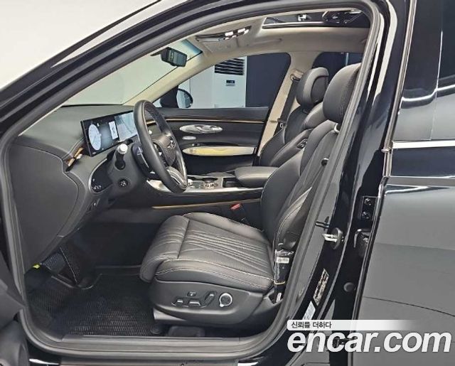 Genesis GV70 2024
