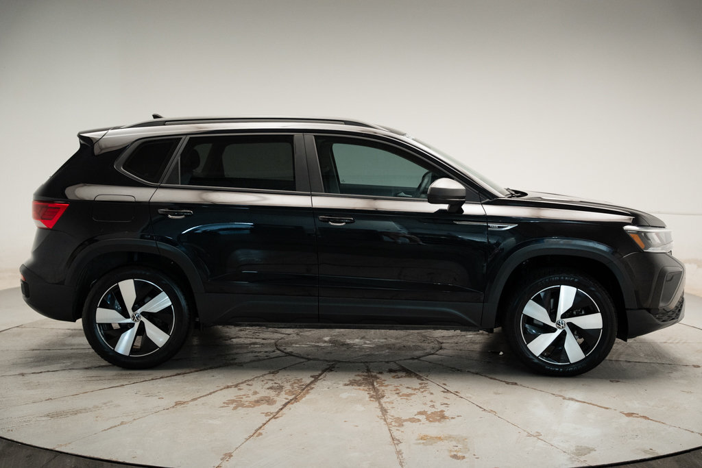 Volkswagen Taos 2024