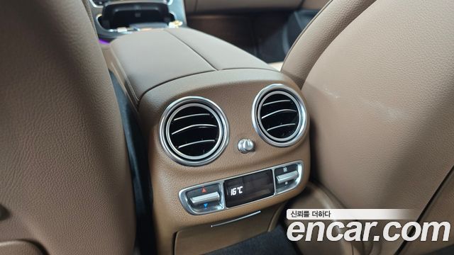 Mercedes-Benz E-Класс 2021